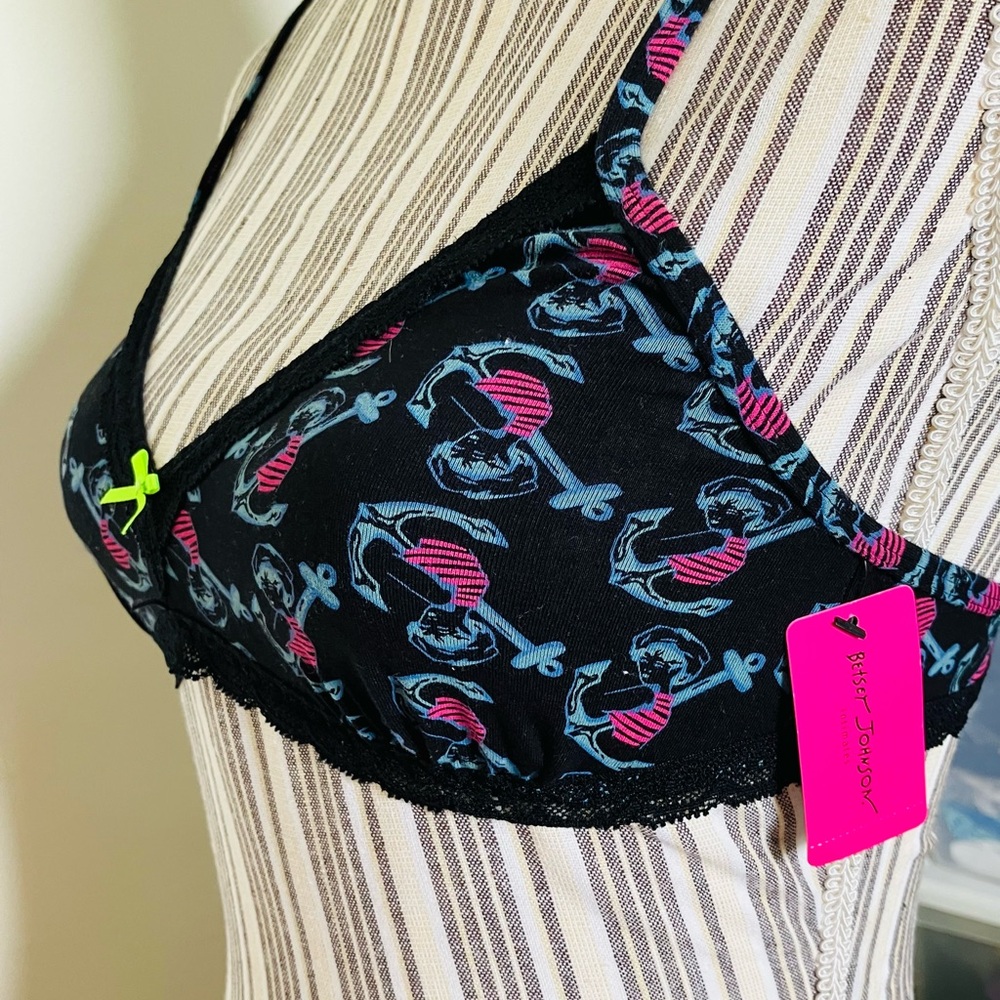 Betsey Johnson mermaid anchor soft cotton